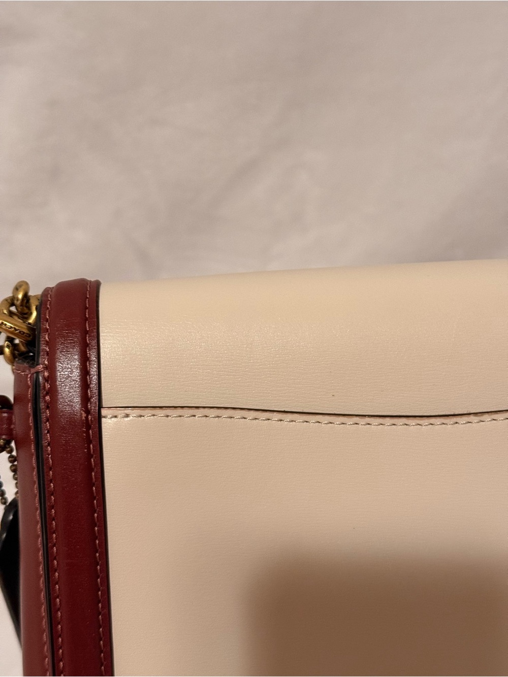 COACH Hutton Shoulder Bag in Colorblock - Picture 15 of 16